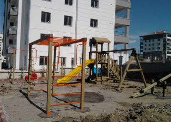 Tek Kuleli Çift Kaydıraklı Ahşap Çocuk Parkı AGÇP 02