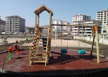 Tek Kuleli Ahşap Çocuk Parkı AGÇP 03