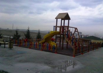 Tek Kuleli Çift Kaydıraklı Ahşap Çitli Ahşap Çocuk Parkı AGÇP 04